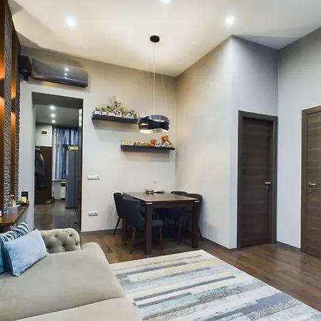 Apartment Ket Szobaas Luxus Hungaria *