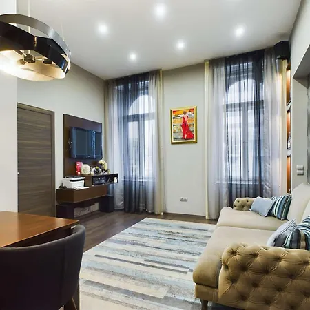 Apartment Ket Szobaas Luxus Hungaria *